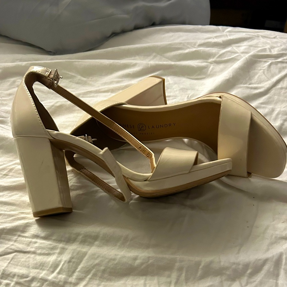 Chinese laundry nude two inch peep toe pump